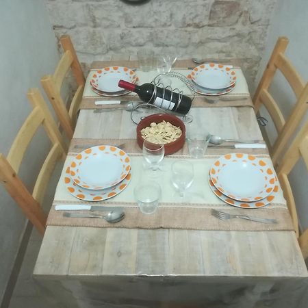 オストゥーニCasa Francescaアパートメント エクステリア 写真